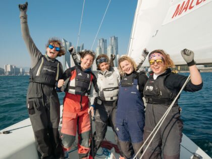 Macgregor Wins in Busan