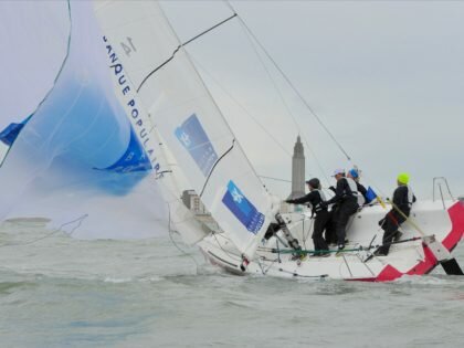 Big Breeze and Waves in Le Havre